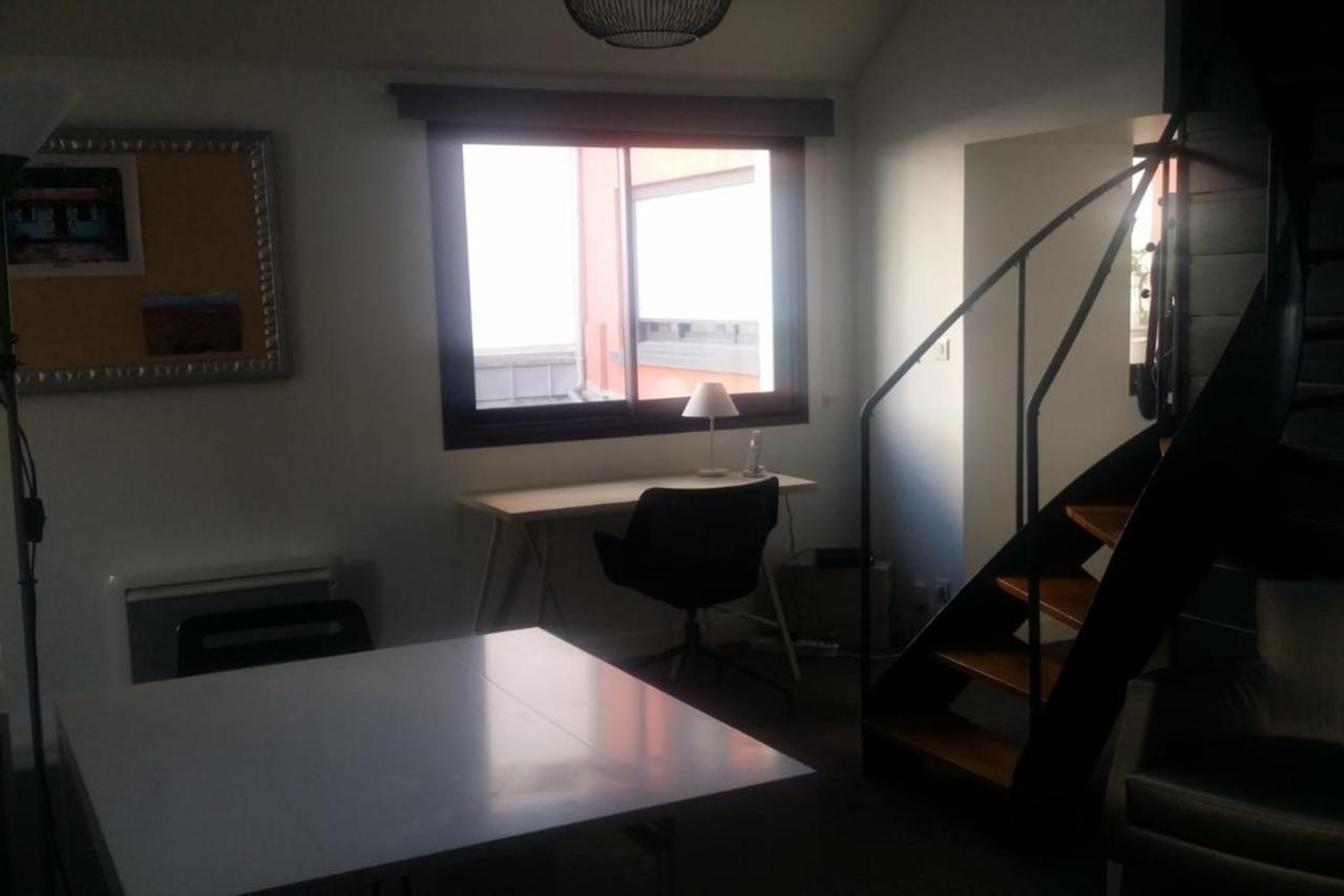 Apartamento Nice 54M With Terrace In The Heart Of Nantes Exterior foto